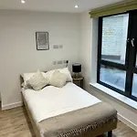 16 Cherry Lane